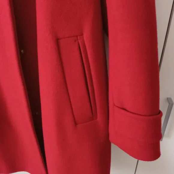 Winter Coat - Picture 7 of 8